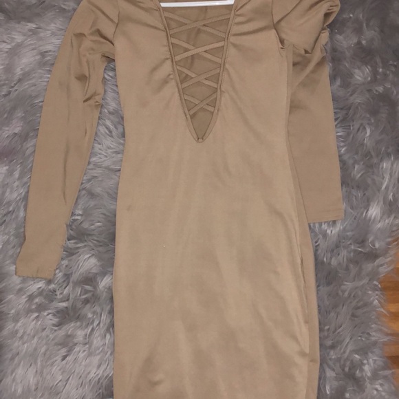 Selling my wardrobe gently used 30$ obo - Picture 5 of 8